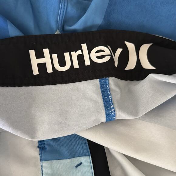 Hurley Phantom Striped Blue and White Board Shorts 36/L - Picture 7 of 7